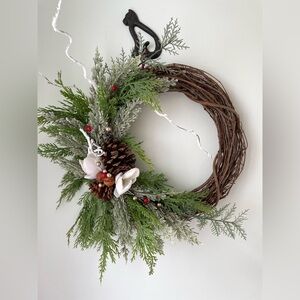 Wreath Flippers Handcrafted 14" Icy Woodland Winter Cedar Wreath